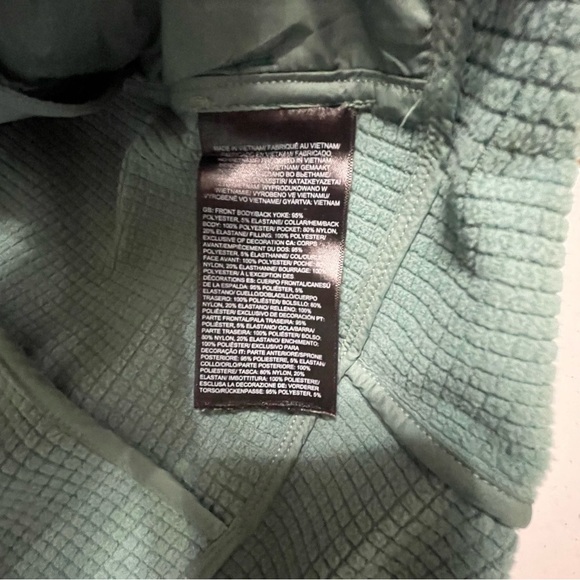 The North Face Men's Winter Warm Pro Vest Size S Slim Fit Color Dark Sage - Picture 12 of 16